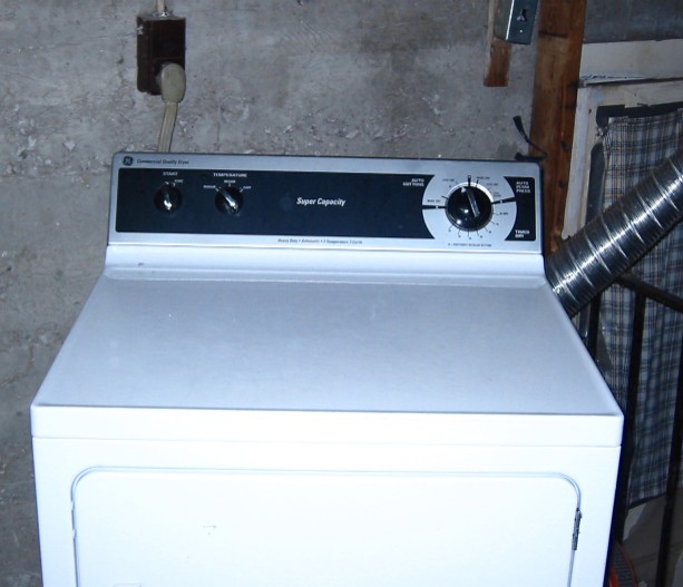 New GE "Commercial Quality" Washer & Dryer