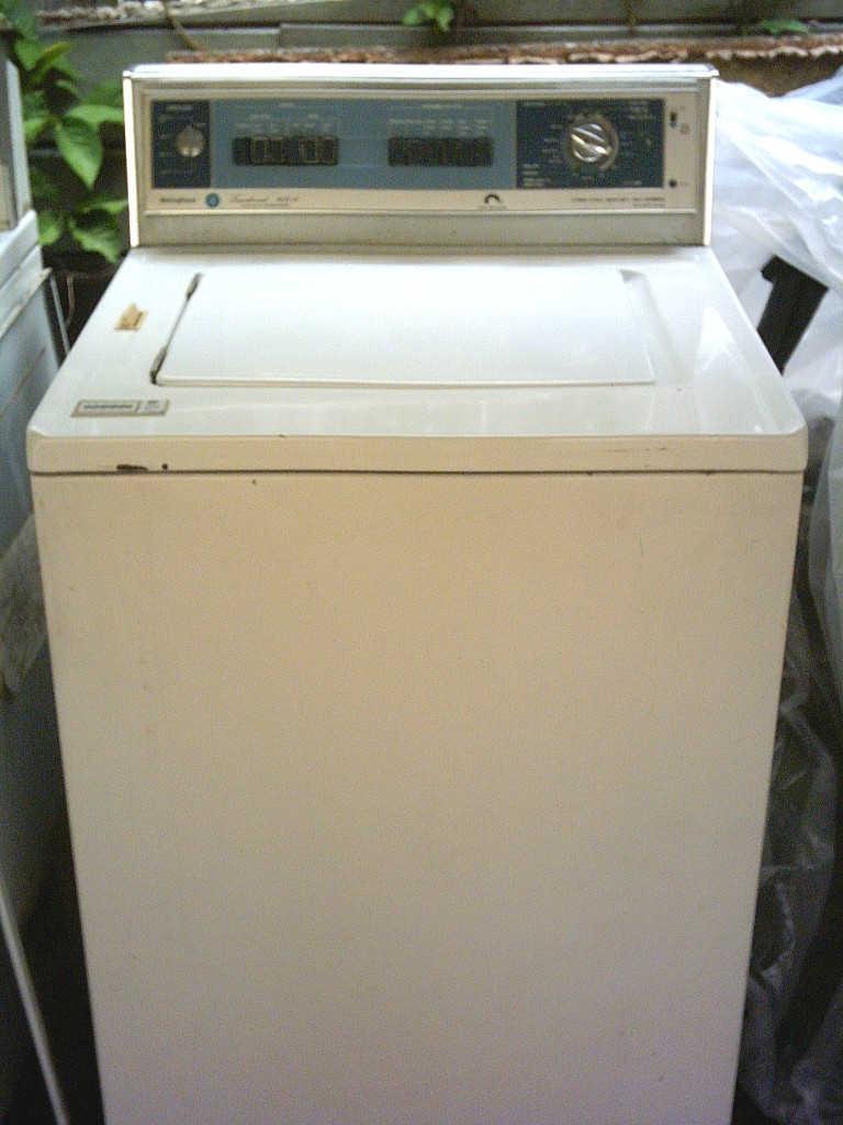 1970's Aussie Westinghouse Laundromat