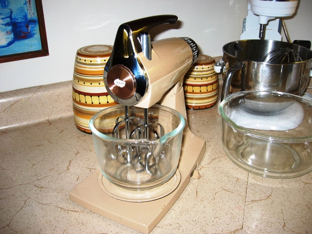 Sunbeam Mixmaster - Mixer - appliances - by owner - sale - craigslist