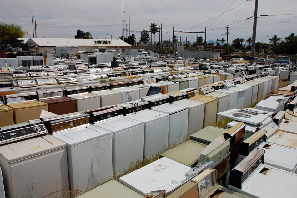 A visit to the "appliance Junkyard" in Phoenix (actually Glendale, AZ)