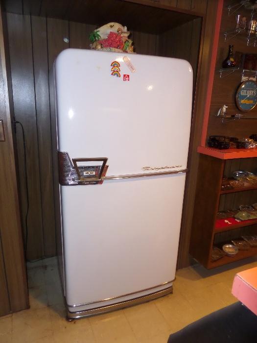 frigidaire cyclamatic refrigerator