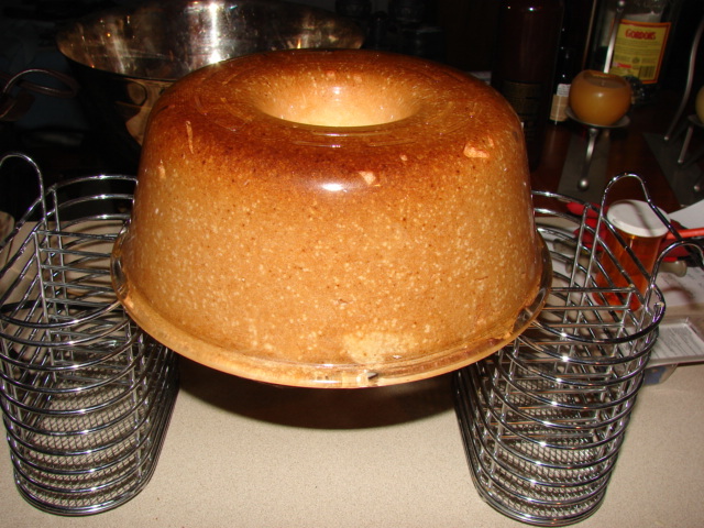 Have You Ever Used a Glass Bundt Cake Pan?