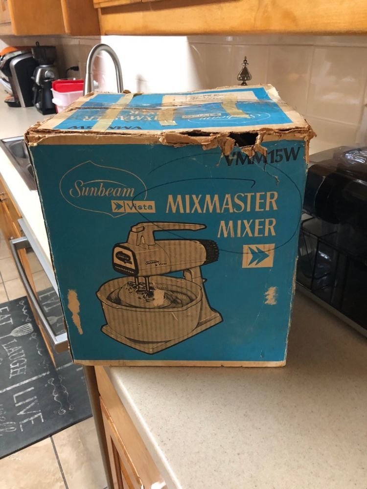 This Sunbeam mixmaster has been in my family for 50 years and still going  strong 💪 : r/BuyItForLife