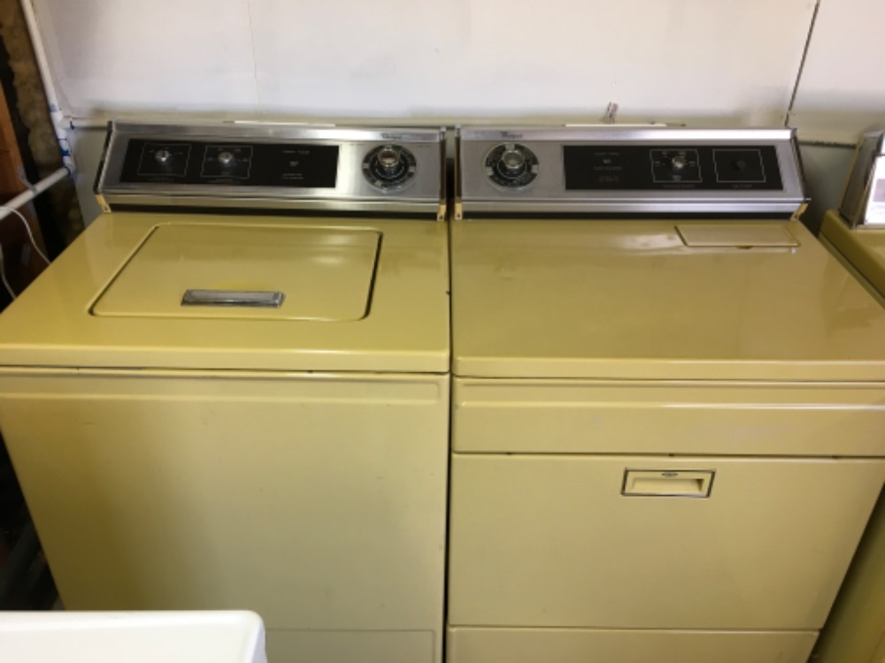 Whirlpool gold deals washer and dryer